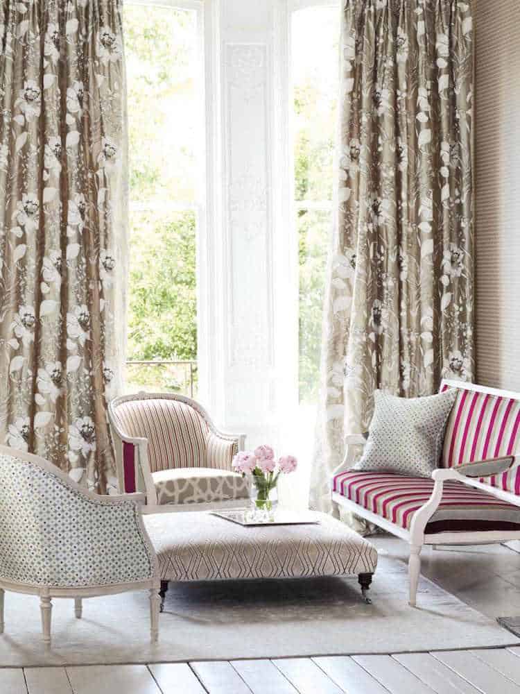 Trends 2019 for Living Room Curtains