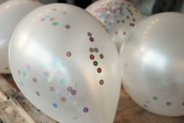 Ideas for DIY New Year's Eve Decorations