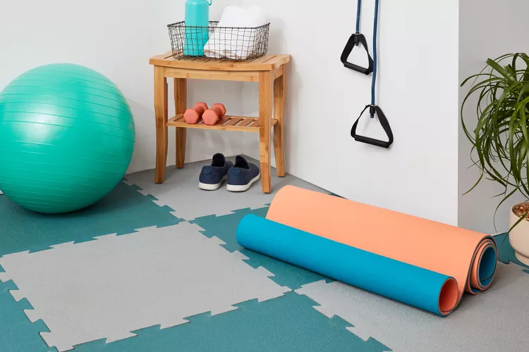 Choose suitable mats for exercises or suitable flooring for a basement with a gym