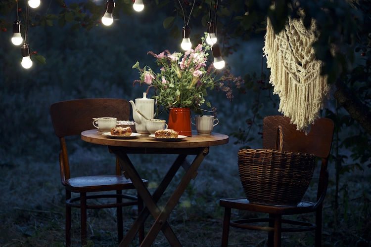 Mystical atmosphere with outdoor lighting make garden more attractive