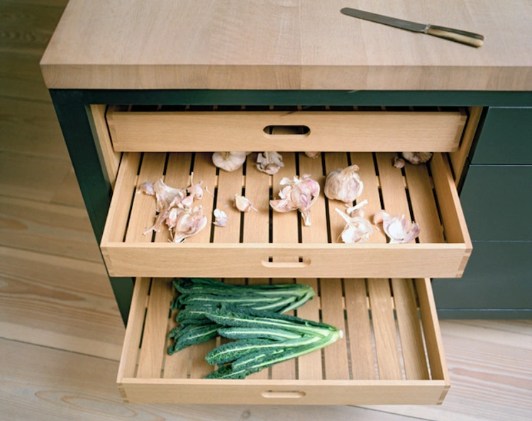 Install pull-out drawers and spruce up old kitchen cabinets in a practical way