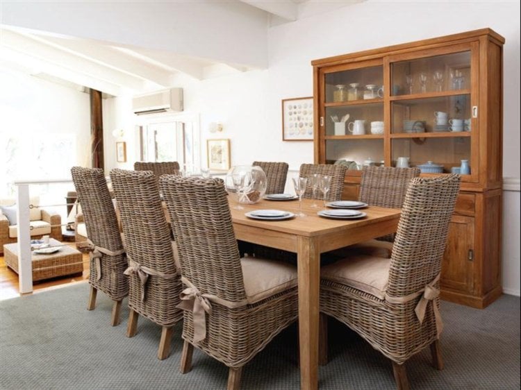 Rattan chairs dining room country house style furniture