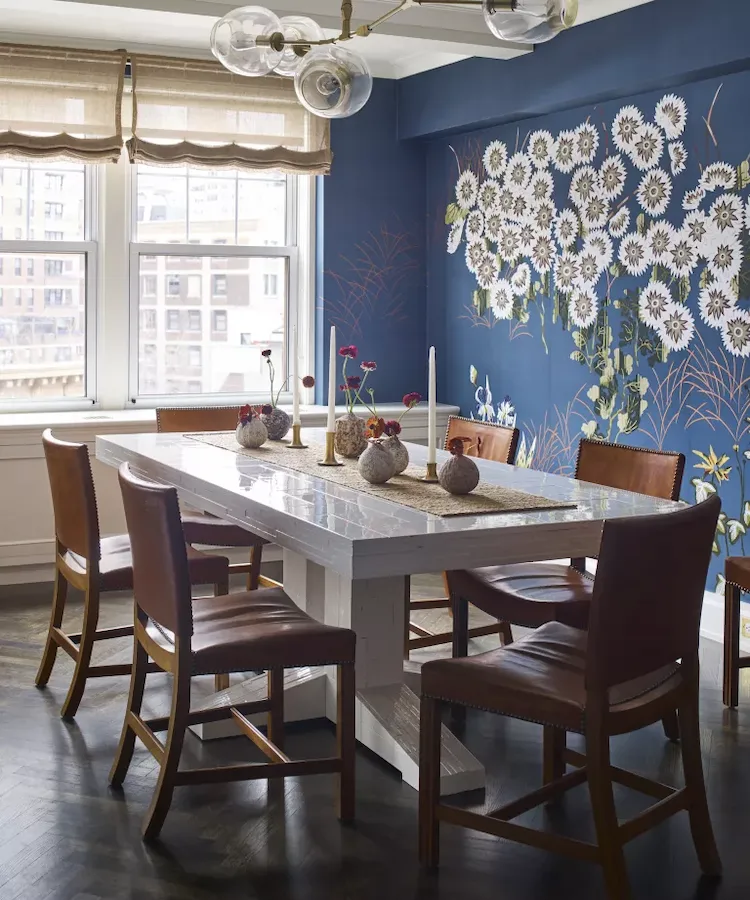 Wallpapers are suitable for dining rooms, whether you go for something simple or for a detailed design